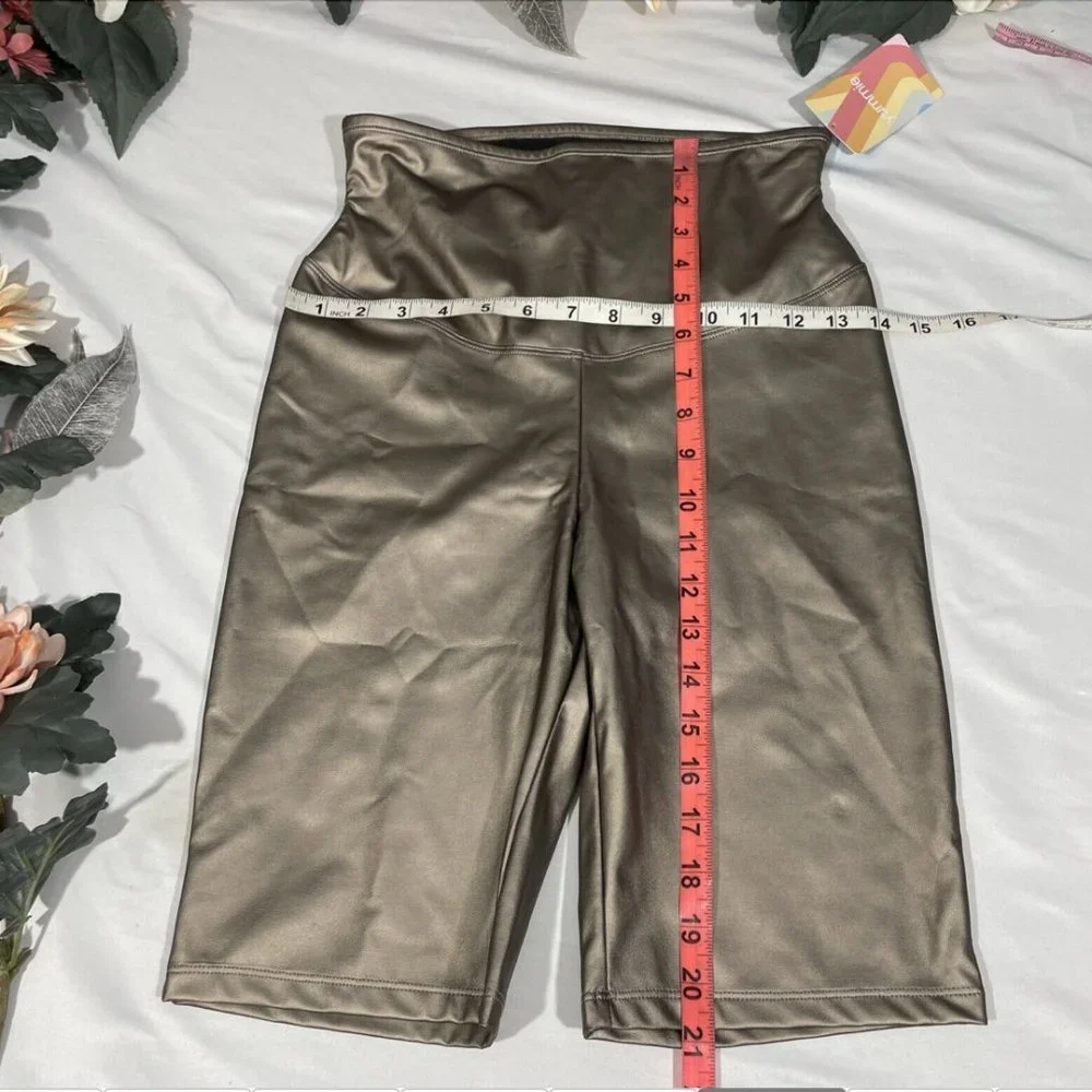 NWT $58‎ Yummie [ Medium ] Bronze Faux Leather Biker Shorts #5215